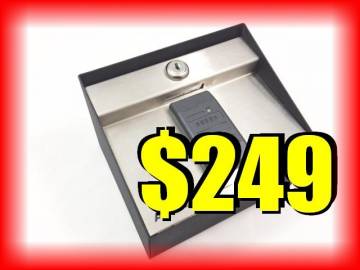 Image of item: USED/DISPLAY CARD READER